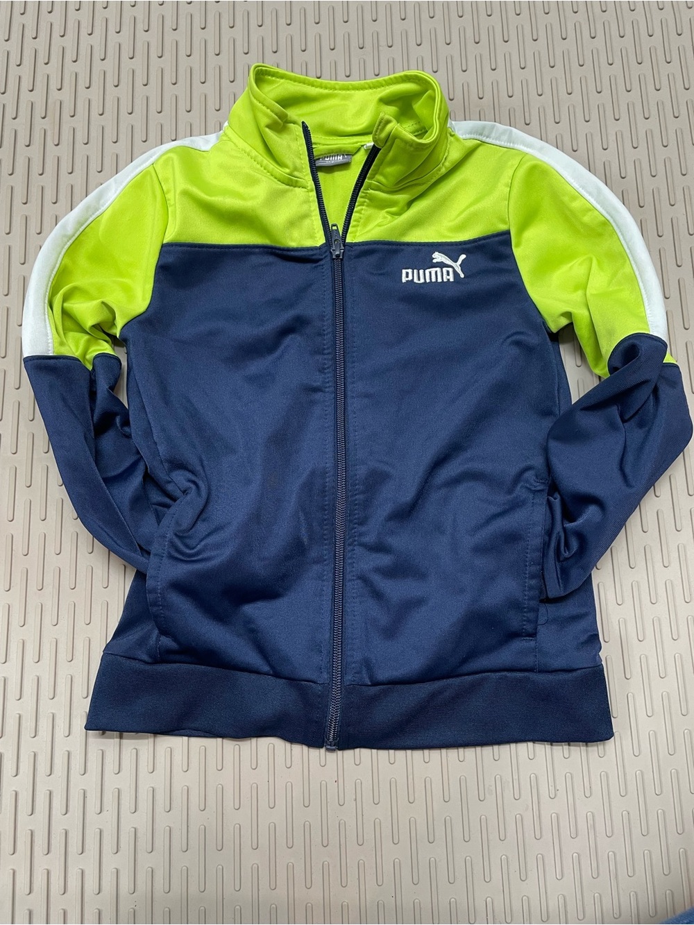 Puma Track Jacket Boys Size‎ 7 Navy Blue Lime Green Excellent Full Zip Athletic